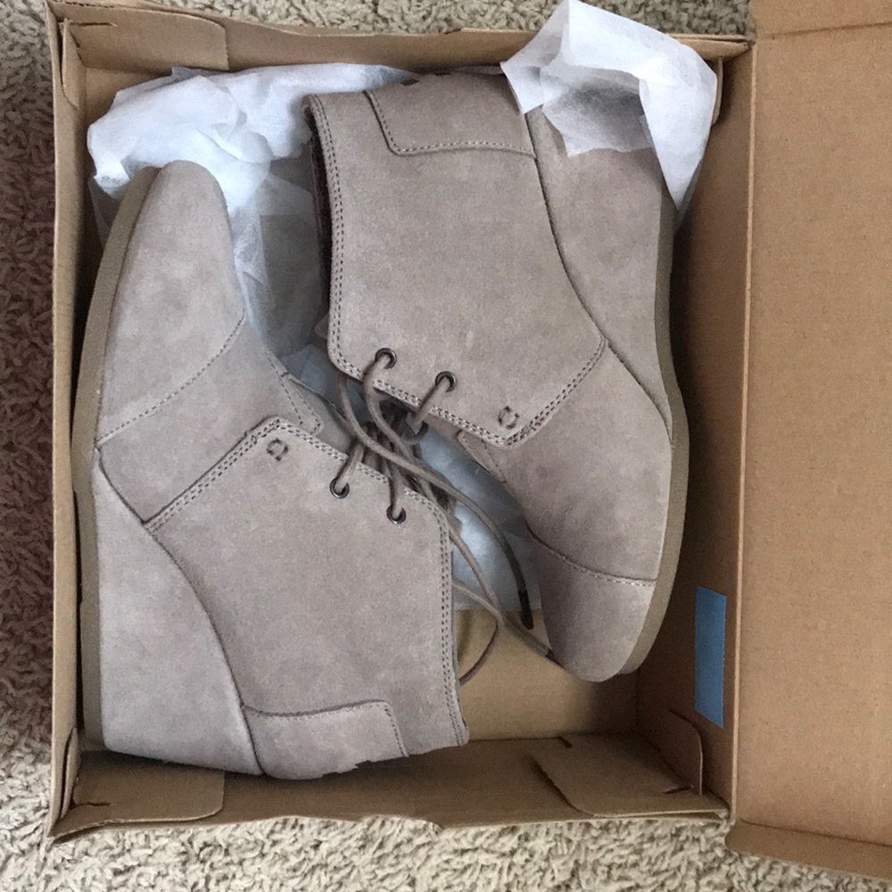Toms Desert Wedge